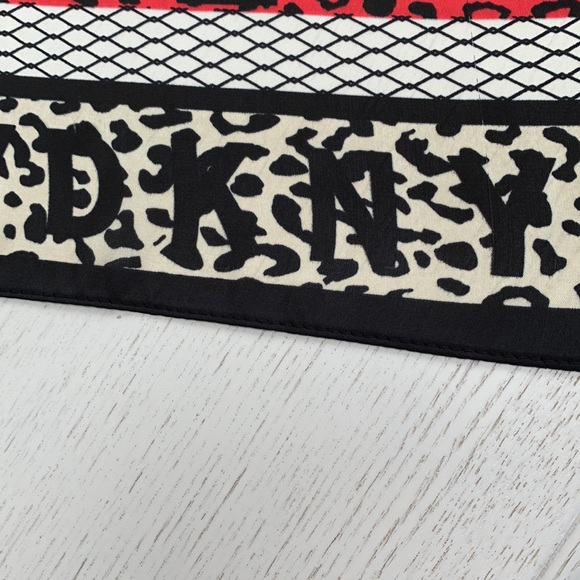 DKNY huge polyester scarf. - Picture 2 of 6